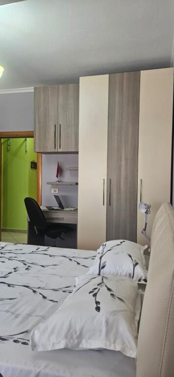 2+1,furnished near Logos University Zog i Zi,price 750 euros negotiable