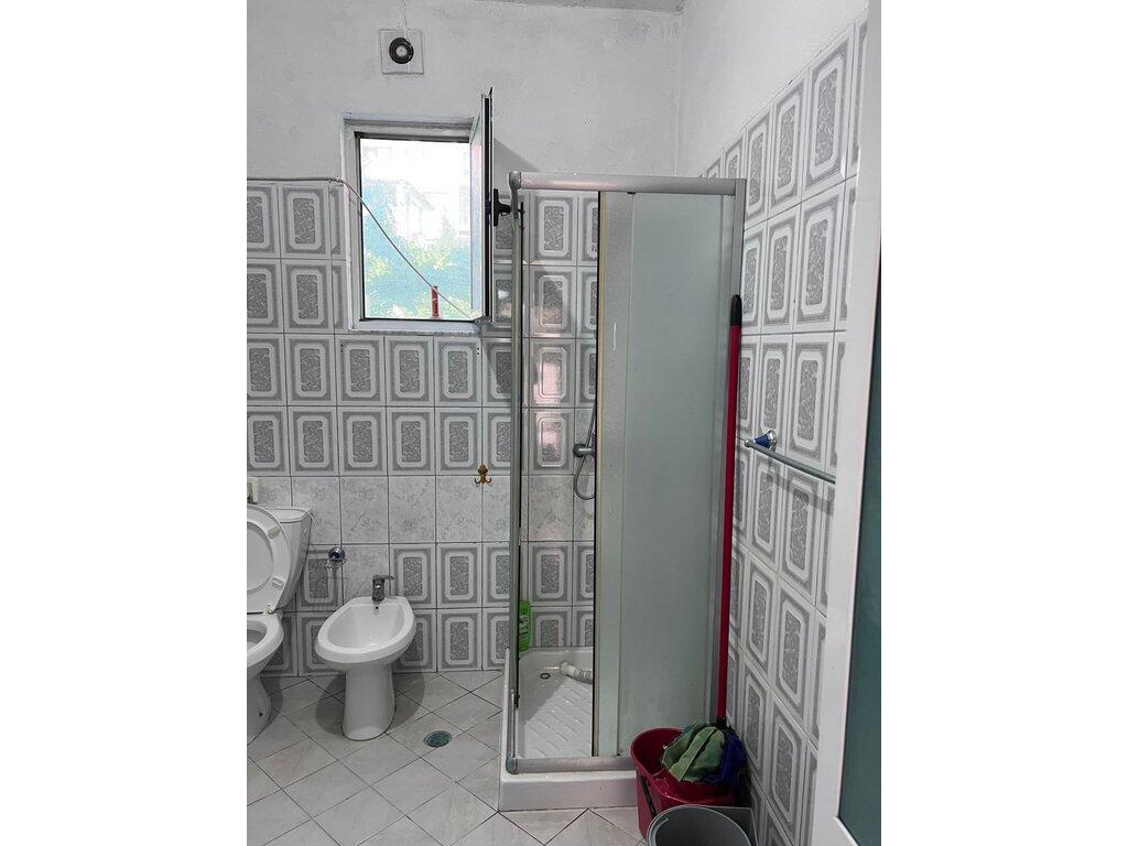 In vendita, Villa su 3 piani, 5 Maji, Tirana.