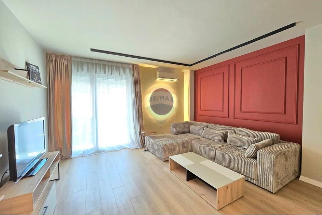 Appartamento moderno 1+1+Veranda al 9° piano
