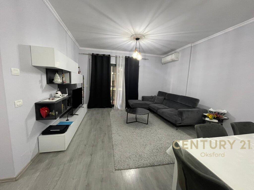 Apartment 2+1 FOR SALE at Unaza e Re, Green City complex! 217,000 €