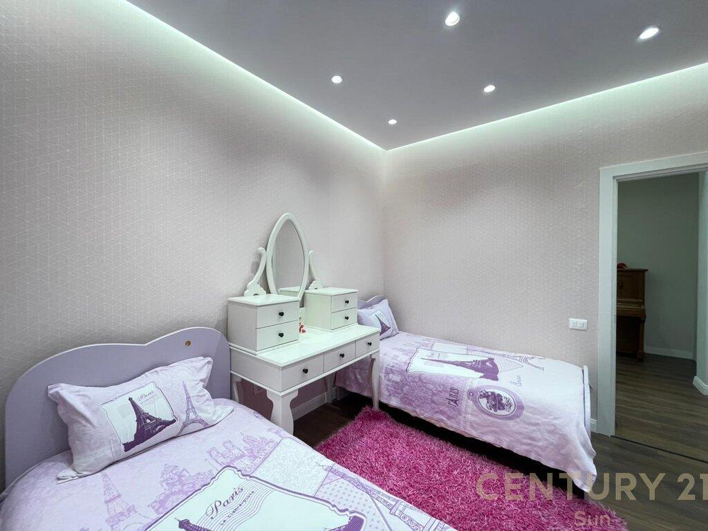 APPARTAMENTO 2+1 IN AFFITTO IN VIA DURRES!
