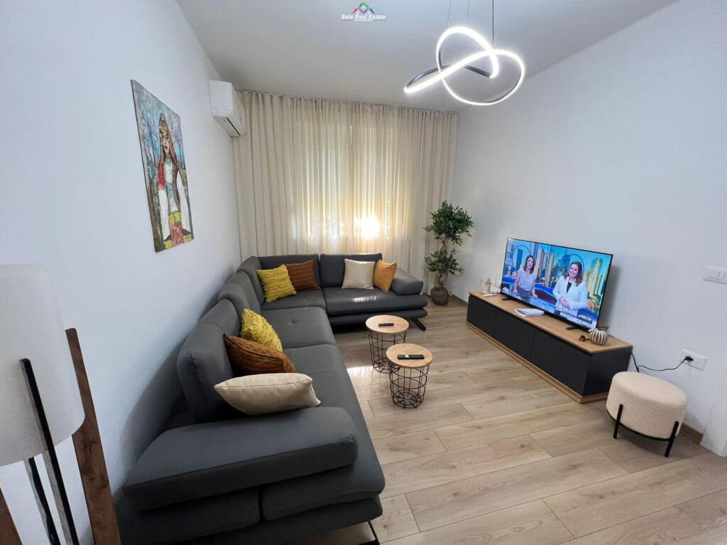 Appartamento In Affitto 2+1 In Centro (ID B221356) Tirana
