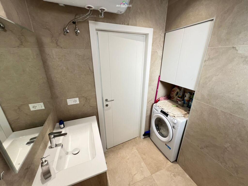 Appartamento In Affitto 2+1 In Centro (ID B221356) Tirana
