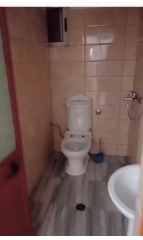 STUDIO 22000 LEKE.ZOGU I ZI