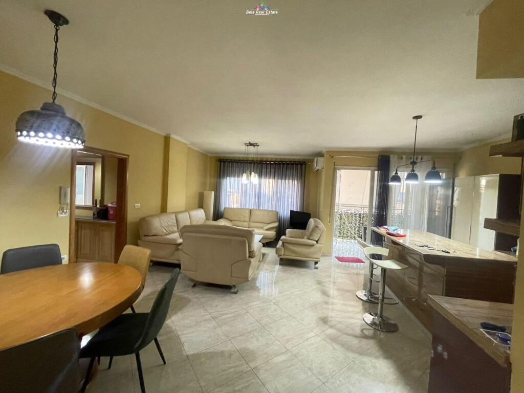 Appartamento In Affitto 3+1+2 A 21 Dhjetori (ID B230177) Tirana