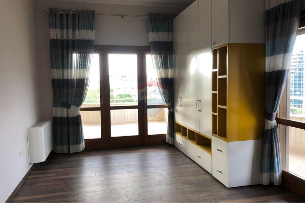 Apartment - For Sale 3+1+2, Bilal Sina Street, Tirana (ID: 530481001-1148)