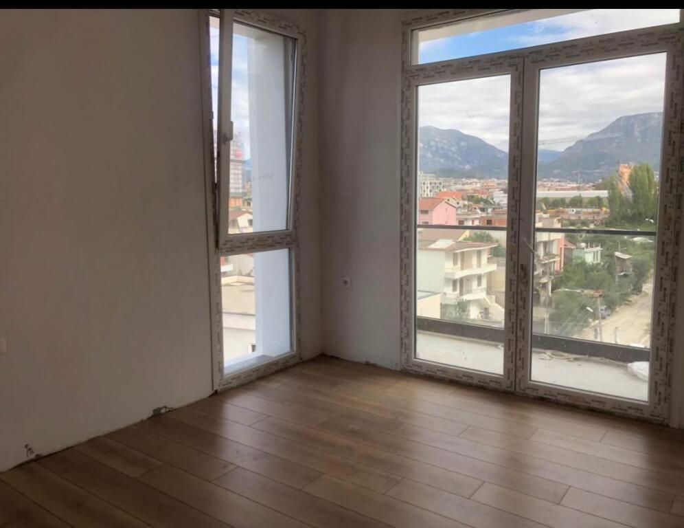 SHITET APARTAMEN 1+1 BULEVARDI RI 132.000 EURO