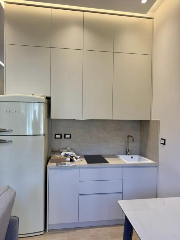 📣 SUPER RENT Apartment 1+1 📍 Center Tirana – Beginning of "Dibra" Street ✨