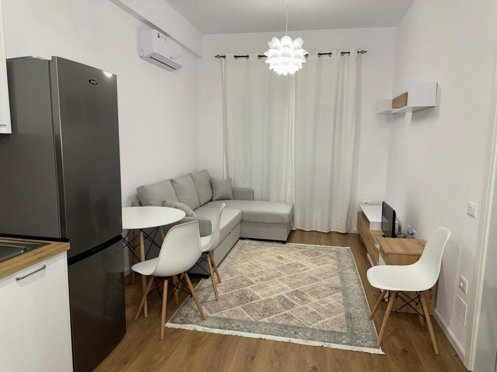 Appartamento 1+1 a Kadiu (Non sono interessato alle agenzie)