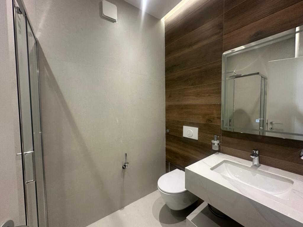 *Apartment 2+1+2+Parking For Rent | Bulevardi i Ri*