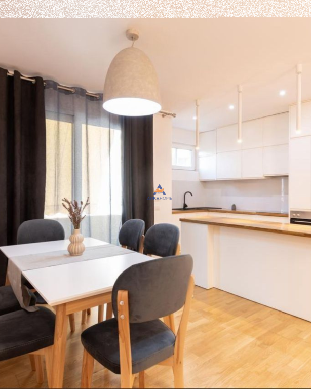 SHITET APARTAMENT 2+1+BALLKON “ZOGU I ZI” 260 .000 EURO