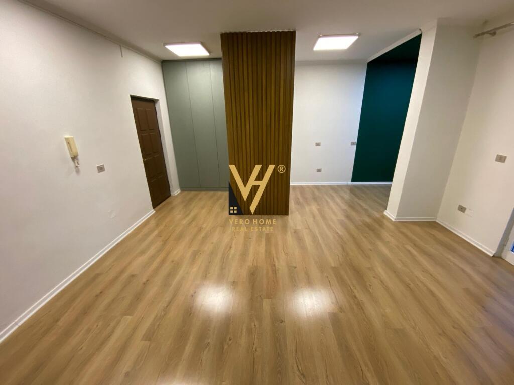 JEPET APARTAMENT 2+1 ME QIRA TE SHESHI WILLSON 800 EURO