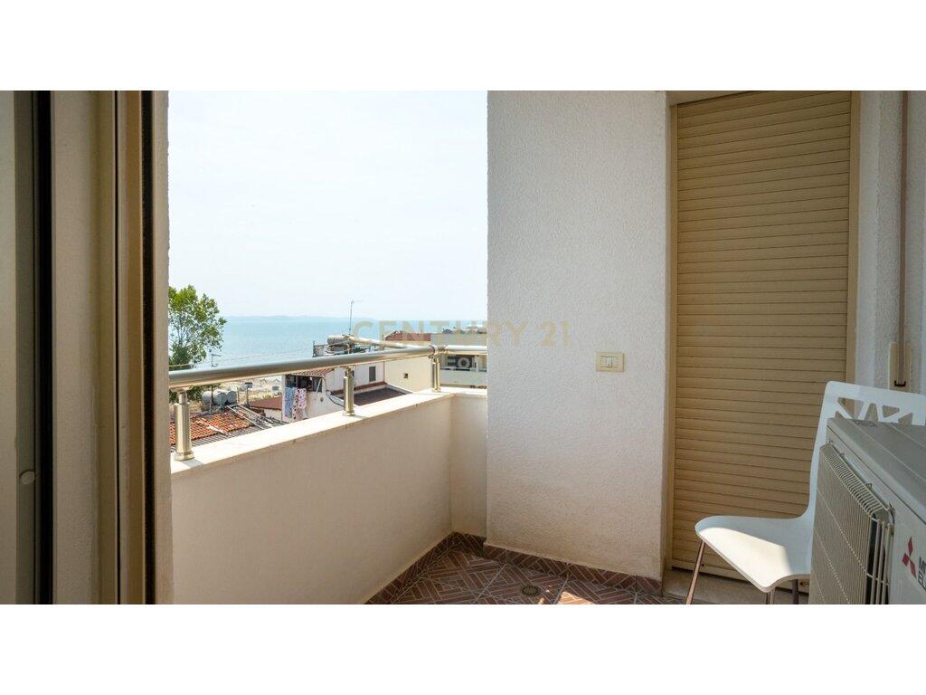 APPARTAMENTO+PARCHEGGIO IN AFFITTO SULLA SPIAGGIA, VISTA MARE !