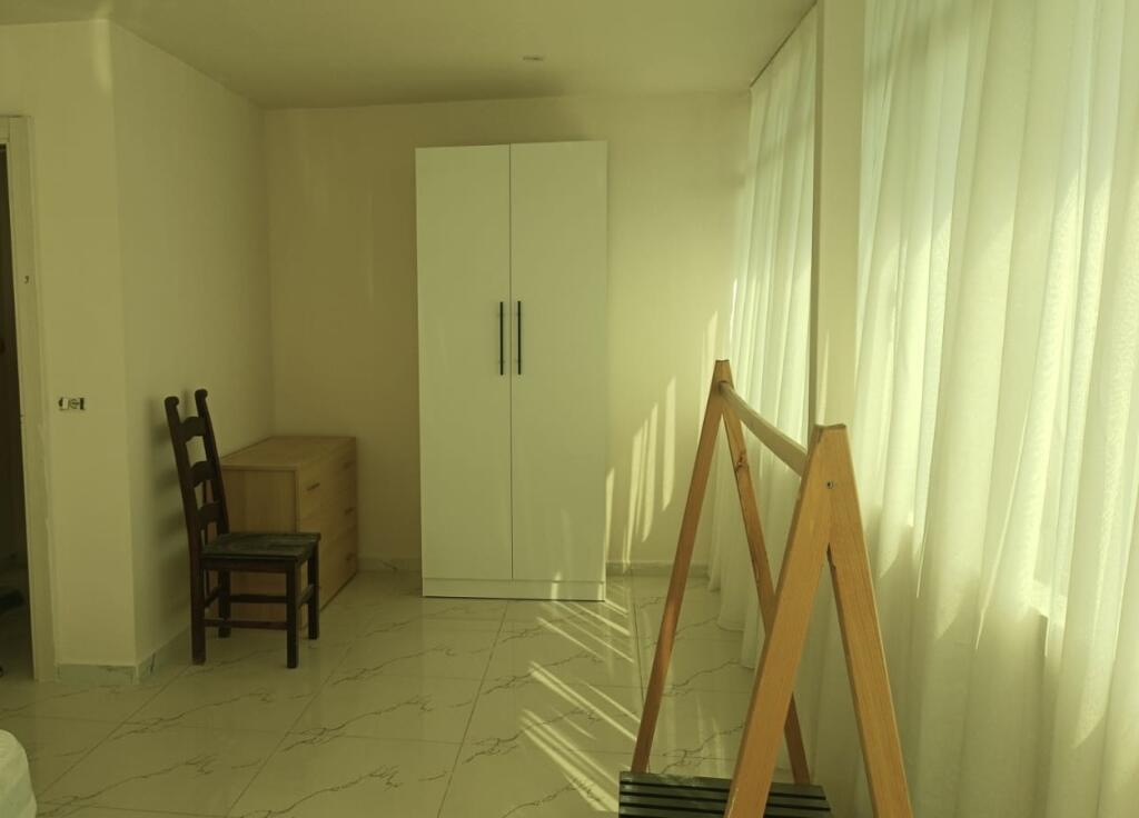 🏡 Appartamento 2+1 in affitto presso l'ex Mercato Elettrico, Tirana
