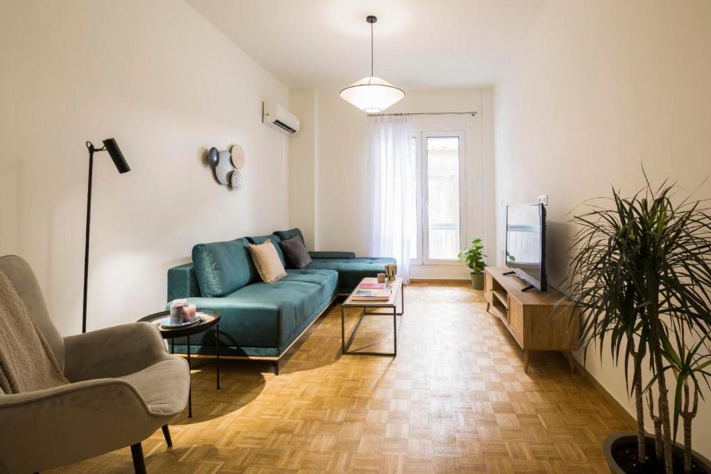 Apartment For Rent 2+1 at 21 Dhjetori (ID B2201527) Tirane