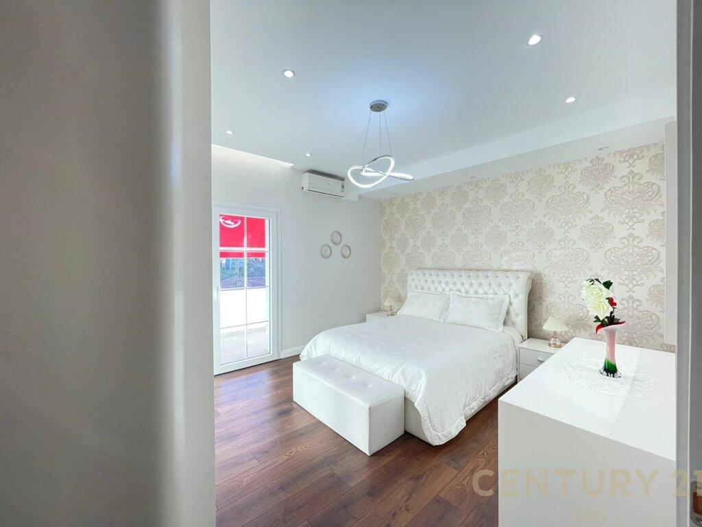 APPARTAMENTO 2+1 IN AFFITTO IN VIA DURRES!