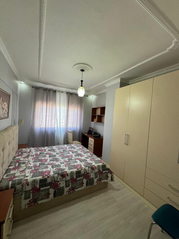 Jepet apartament 2+1+🅿 me qera ne Astir!