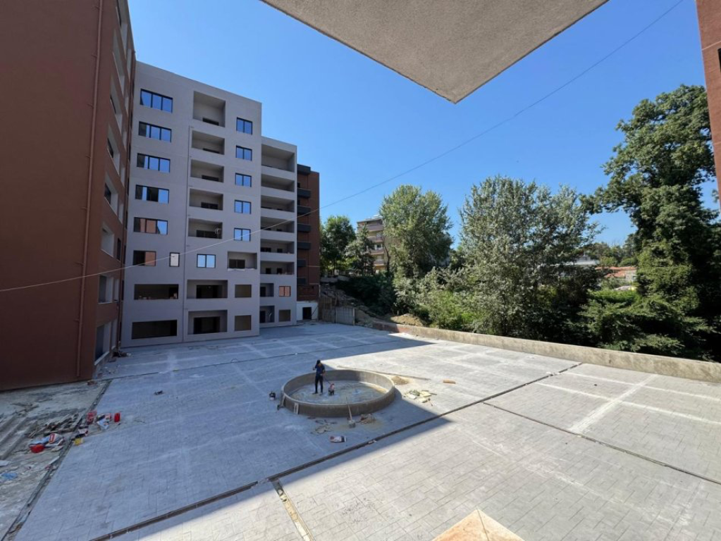 SHITET APARTAMENT 2+1 Restorant Xibraku