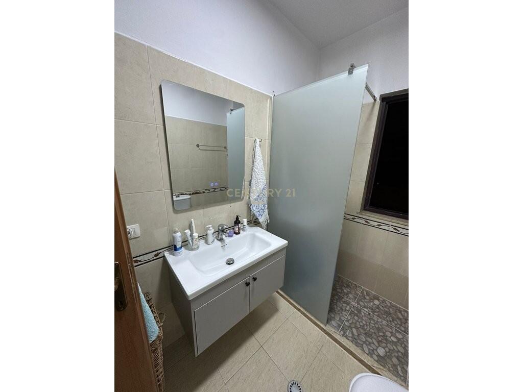 Modern 2+1 Apartment for Rent near Kristal Center