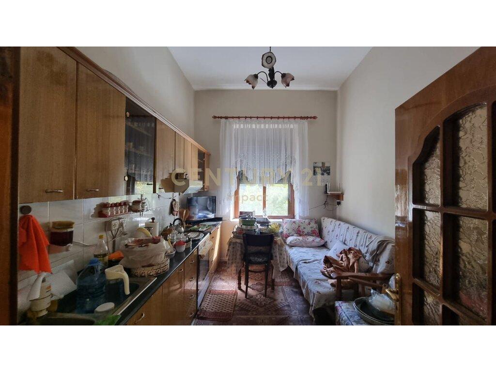 APPARTAMENTO 3+1 IN AFFITTO A SHALLVARET, TIRANA – 800 €/MESE