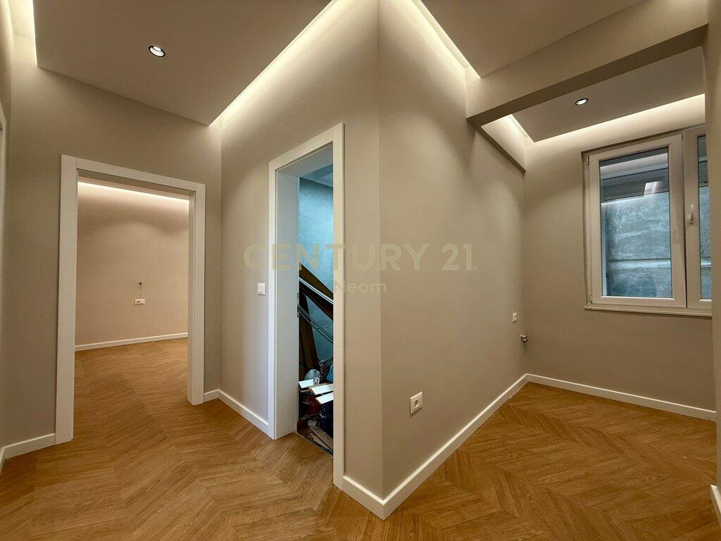 SHITET APARTAMENT 2+1, MYSLYM SHYR 255,000 €
