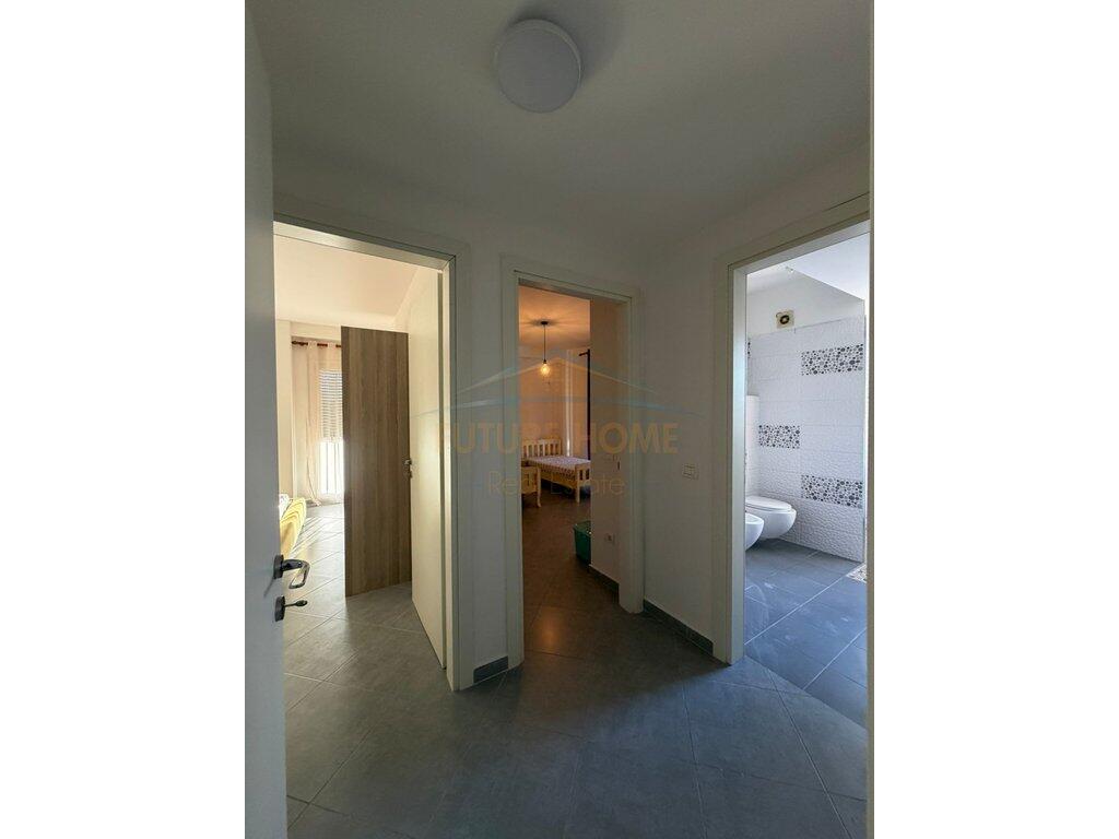 L'appartamento si trova in via Ali Demi.