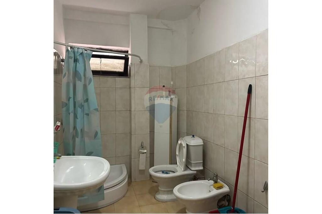 Shitet apartament 2+1 te Eleonora!