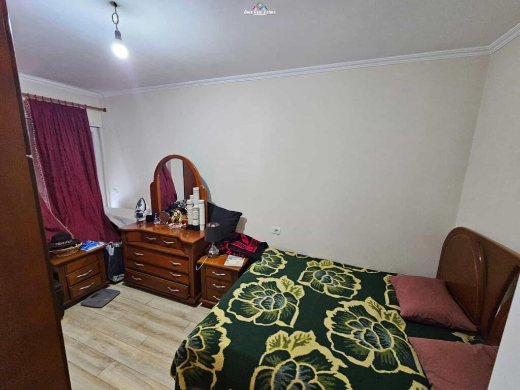 Apartament Ne Shitje 3+1 ne Laprake (ID B130104) Tirane