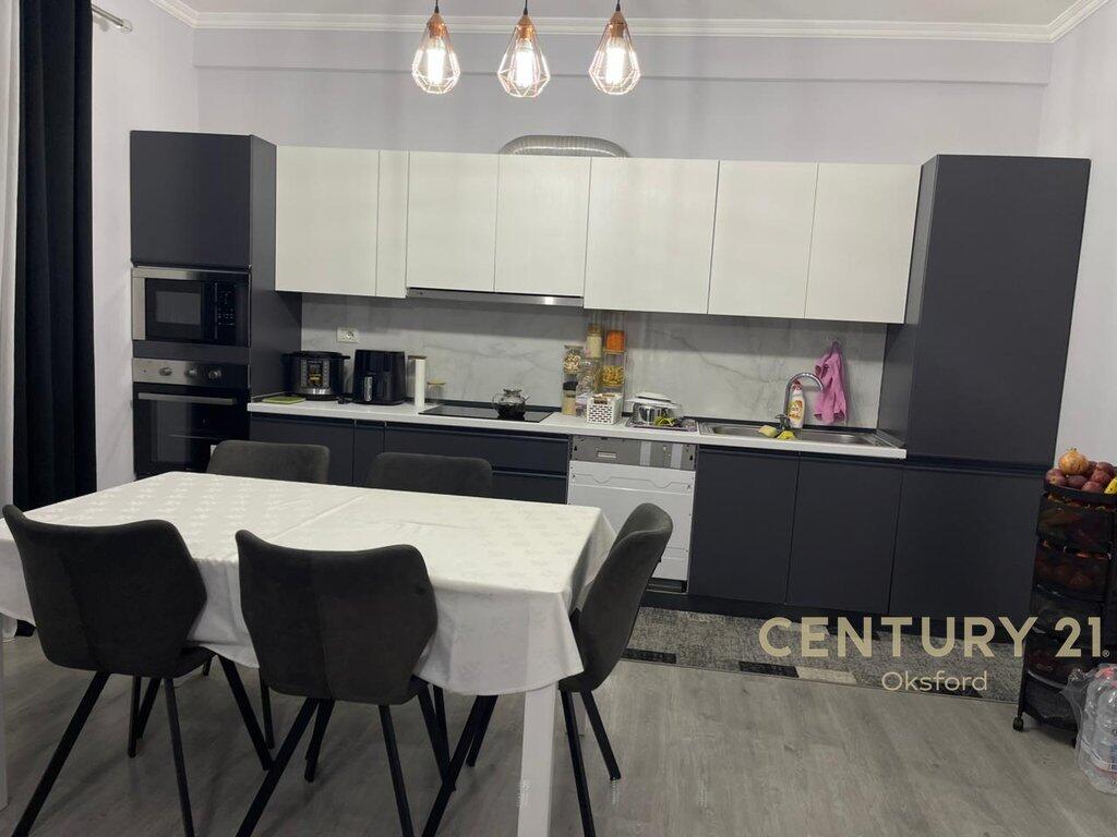 Apartment 2+1 FOR SALE at Unaza e Re, Green City complex! 217,000 €