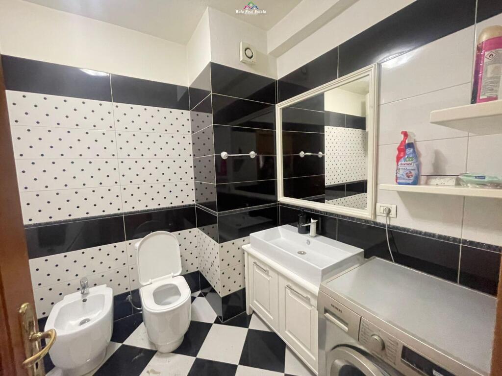 Appartamento In Affitto 3+1+2 A 21 Dhjetori (ID B230177) Tirana