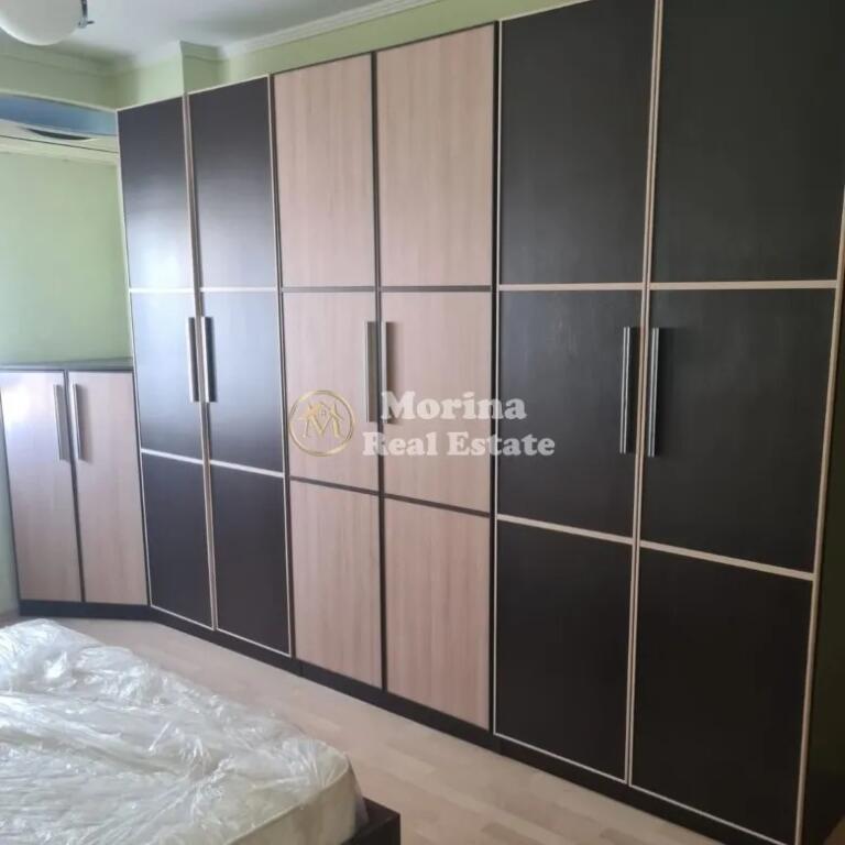 Qera, Apartament 2+1, Komuna e Parisit, 700 euro/muaj