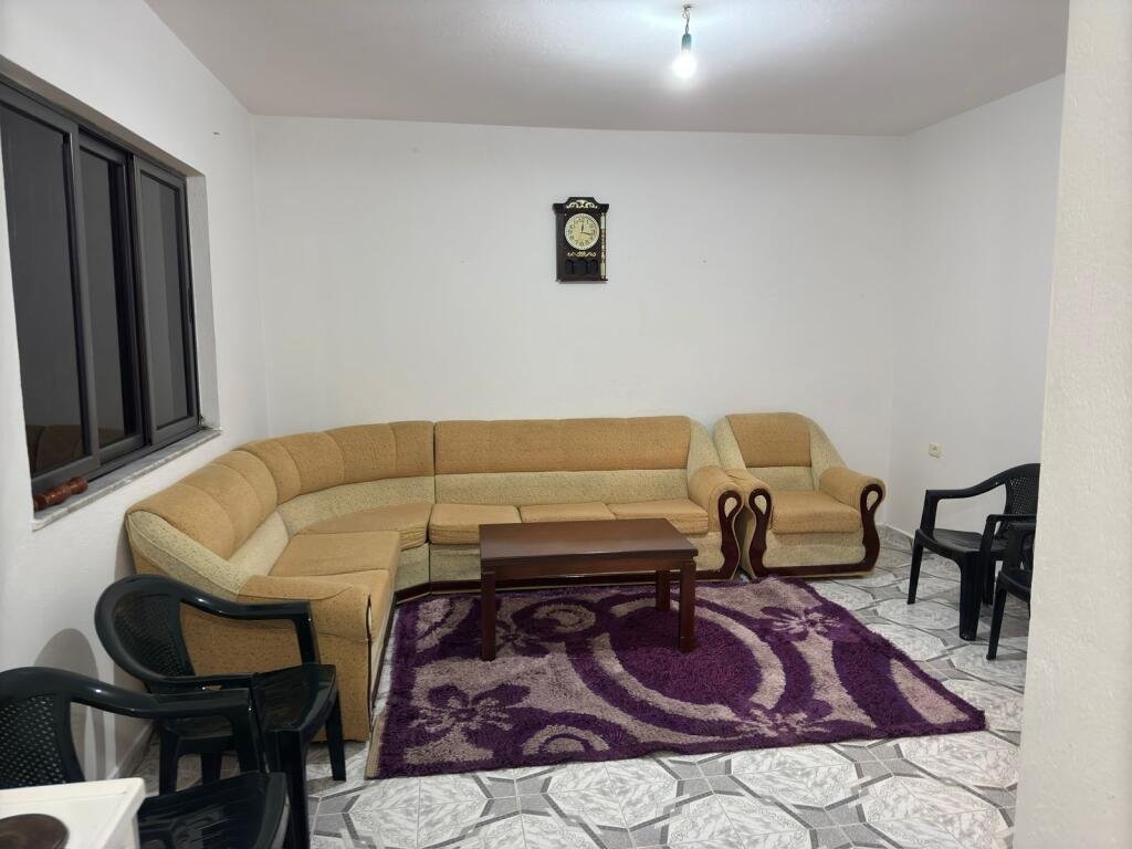 Apartment 1+1 for rent 5 May 300€