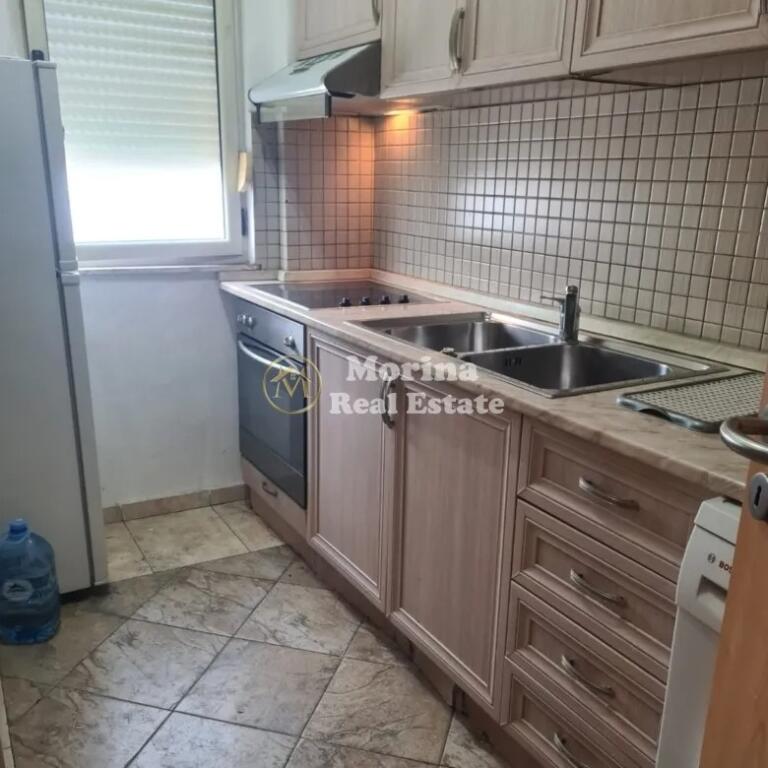 Qera, Apartament 2+1, Komuna e Parisit, 700 euro/muaj
