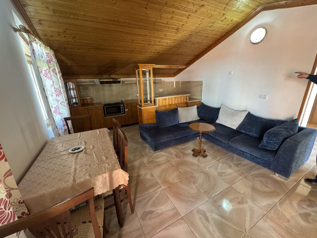 Rent 2+1 American Villas