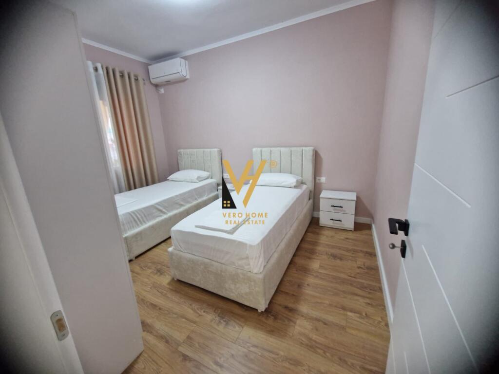 JEPET APARTAMENT 2+1+BLK ME QERA NE VASIL SHANTO 750 EURO