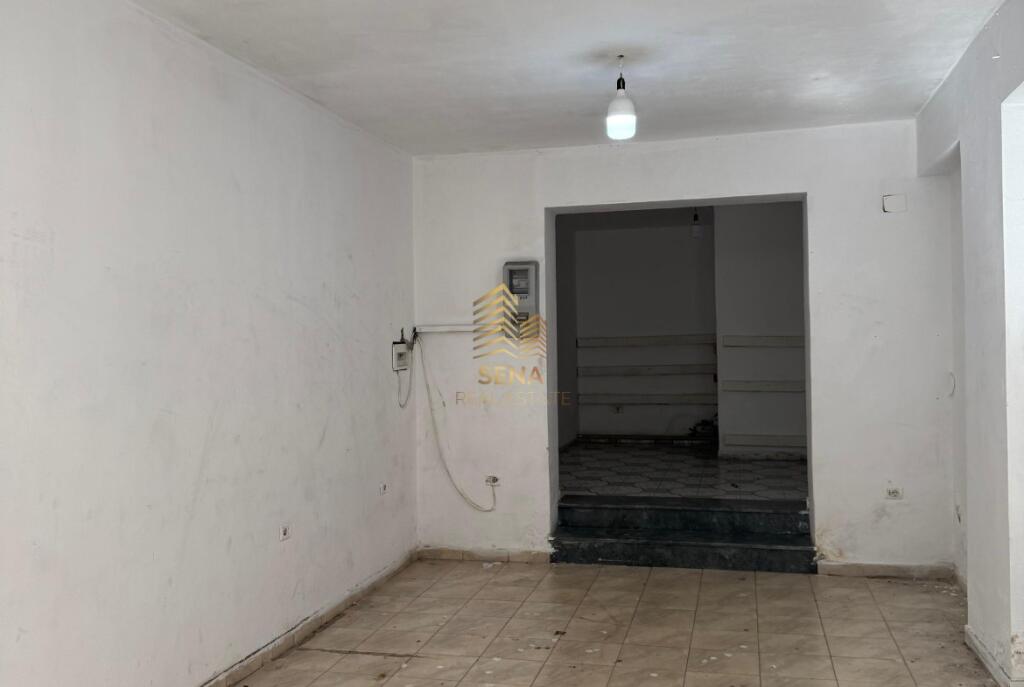 In vendita, Locale commerciale, Ex Ristorante Durazzo, 99.000 Euro