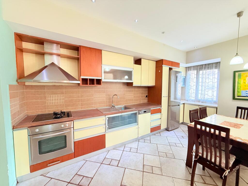 🏠 Apartment for Rent – 3+1+2 at Zogu i Zi