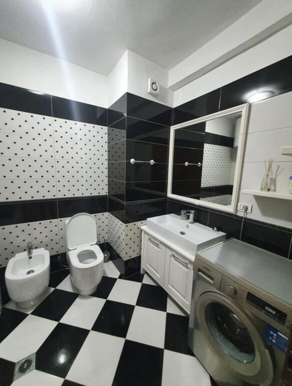 Apartament me Qera 3+2+1