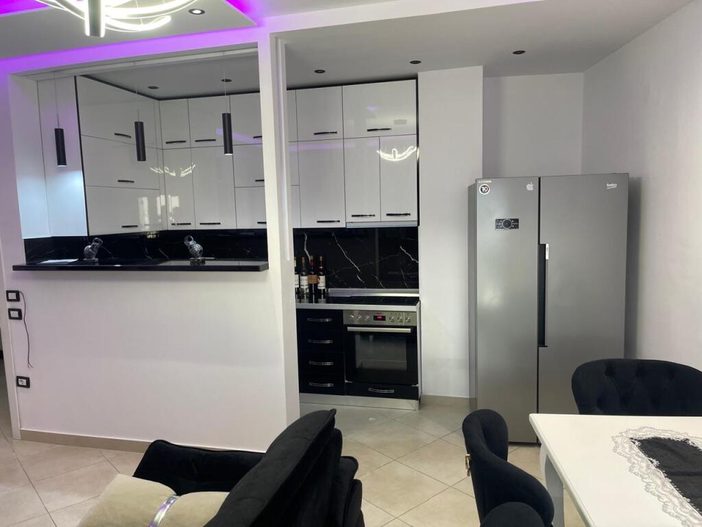 For Rent Apartment 2+1+2+Parking Space, Dry Lake, 750€