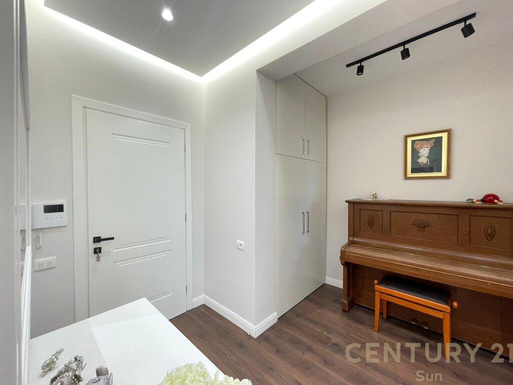 APPARTAMENTO 2+1 IN AFFITTO IN VIA DURRES!