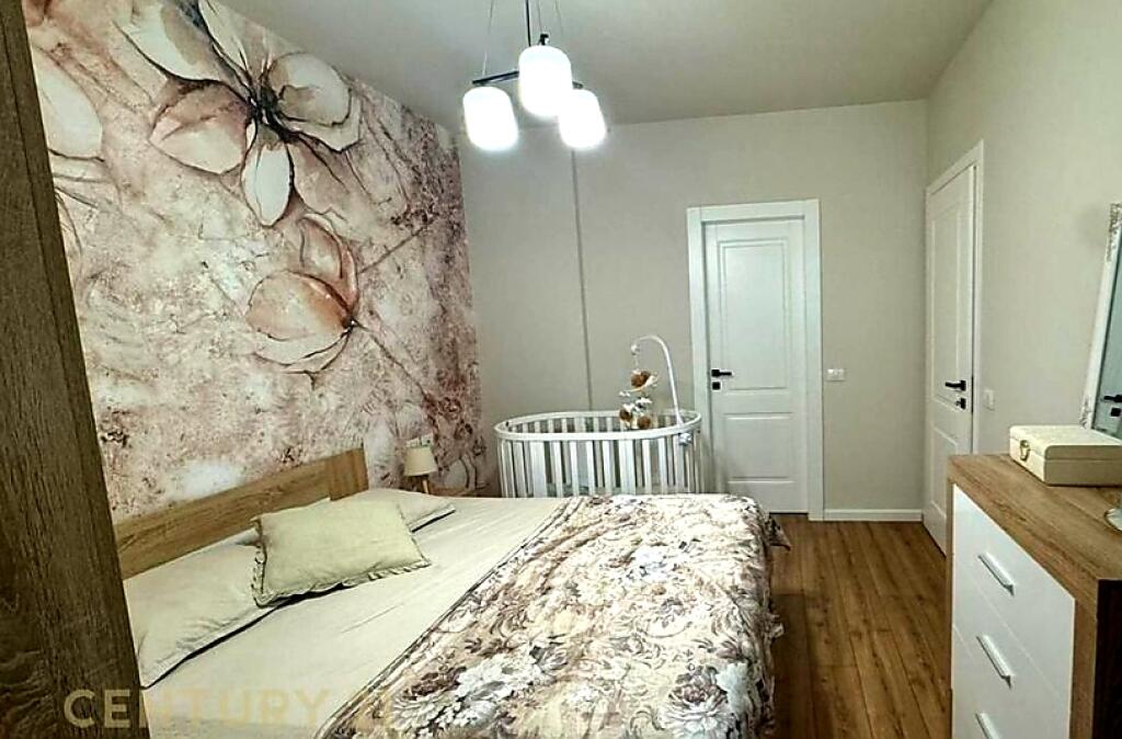 Apartment 2+1+2 for rent on Elbasan Street!