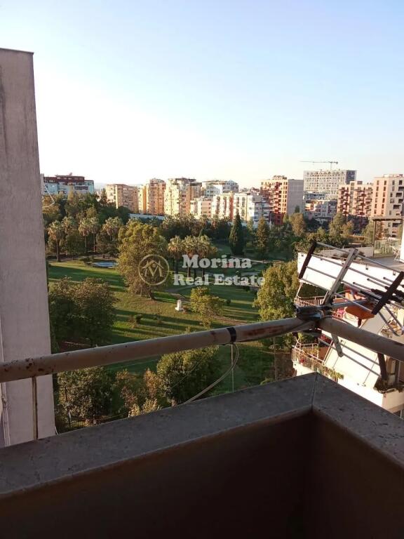 Qera Apartament, 1+1, te Kopeshti Botanik, 650 Euro/Muaj