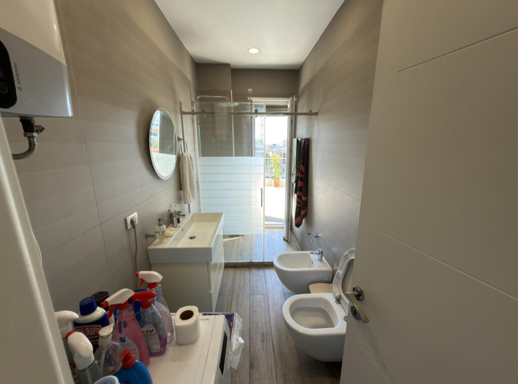 📣 VENDESI SUPER Appartamento 3+1 Con Veranda 📍 Laprake ✨