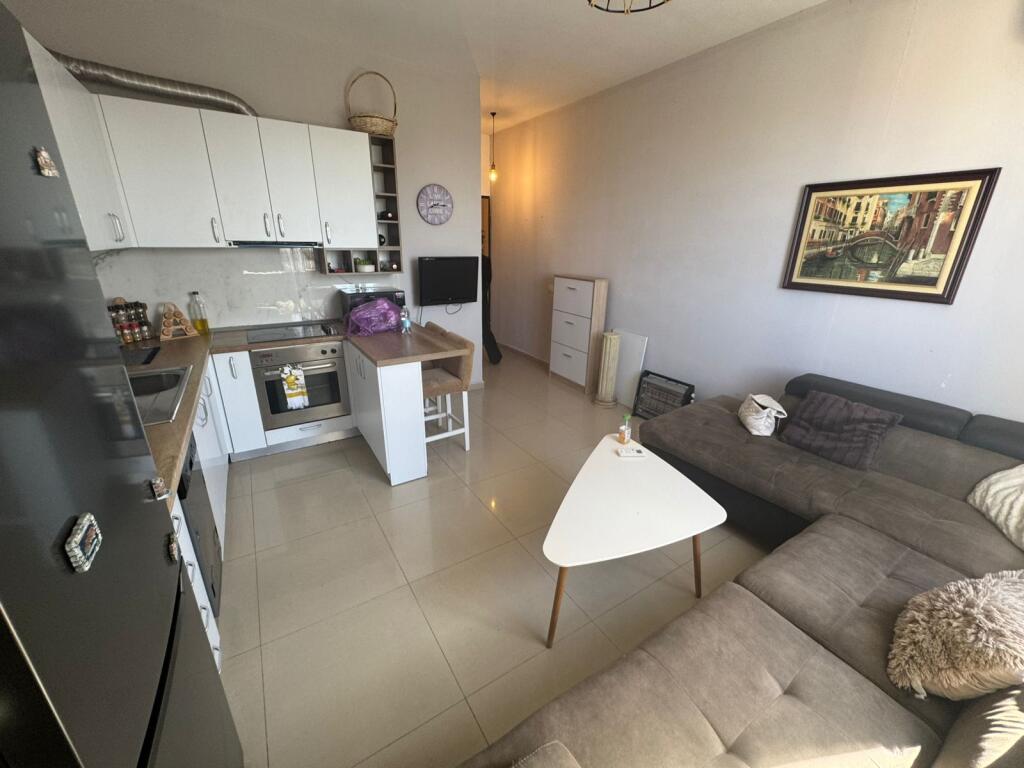 apartment with parking space for rent at Fresku