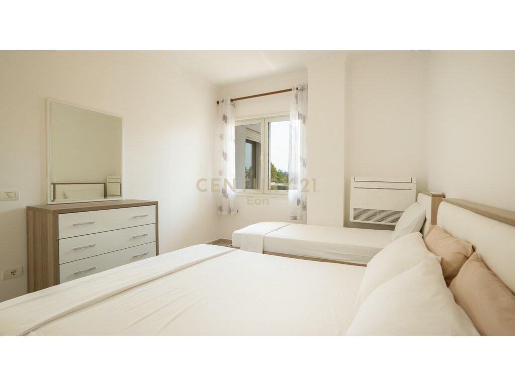 APPARTAMENTO+PARCHEGGIO IN AFFITTO SULLA SPIAGGIA, VISTA MARE !