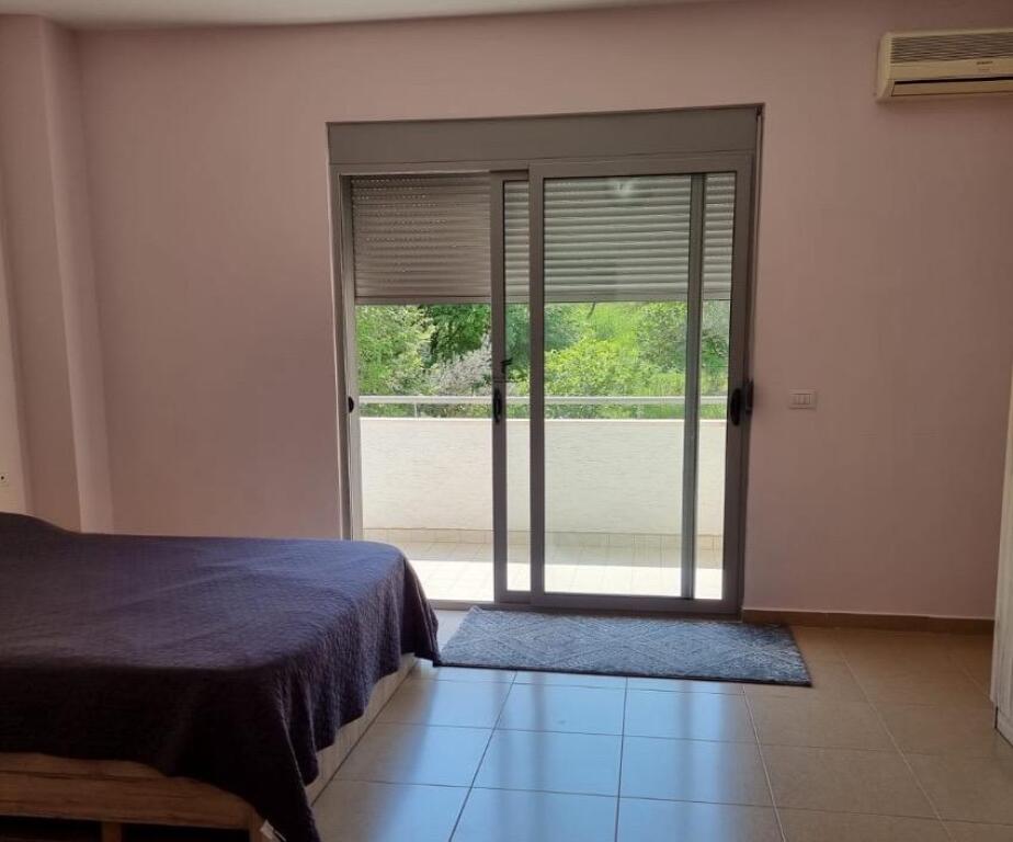 APPARTAMENTO IN AFFITTO 3+1+3 LAGO ARTIFICIALE 1000 EURO