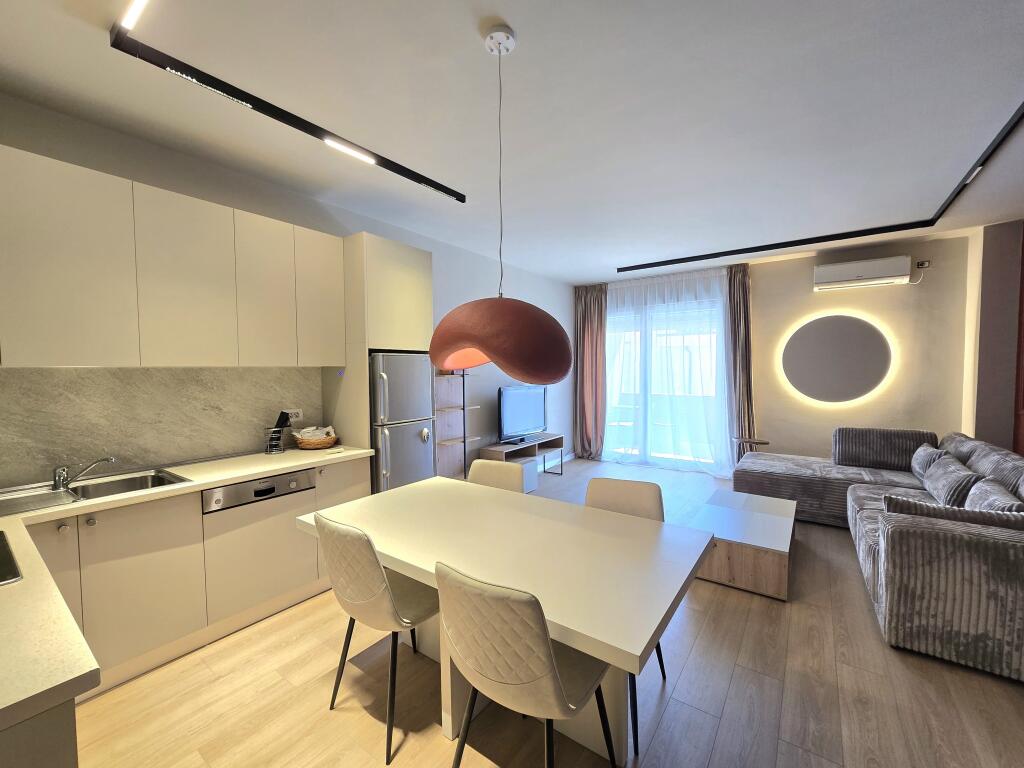 Modern apartment 1+1+Veranda at 9 floors