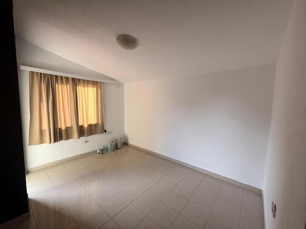 🏡 Jepet me qira vilë private te Selvia
