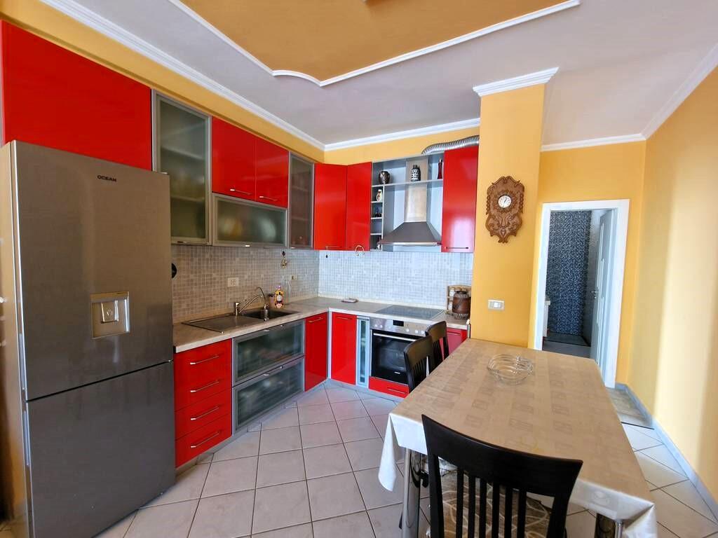 Center, Tirana- Apartment 2+1+2 for rent!
