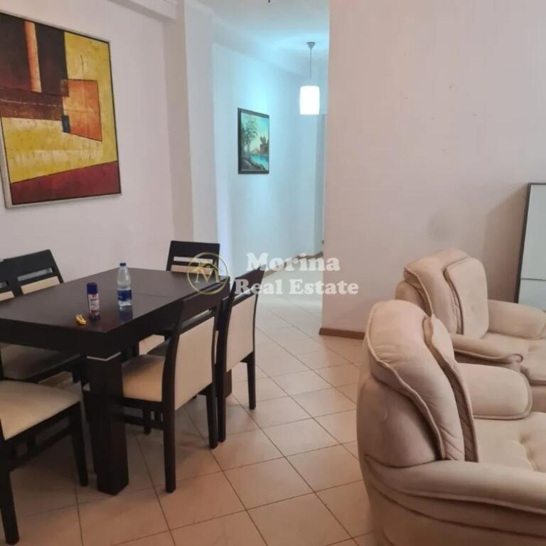 Qera, Apartament 2+1, Komuna e Parisit, 700 euro/muaj